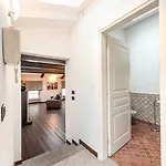 Hotel apartamentowy Rearduinoivrea