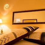 Rearduinoivrea Hotel apartamentowy