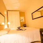 Rearduinoivrea Hotel apartamentowy