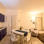 Hotel apartamentowy Rearduinoivrea Ivrea