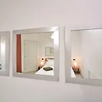 Rearduinoivrea Hotel apartamentowy 4*