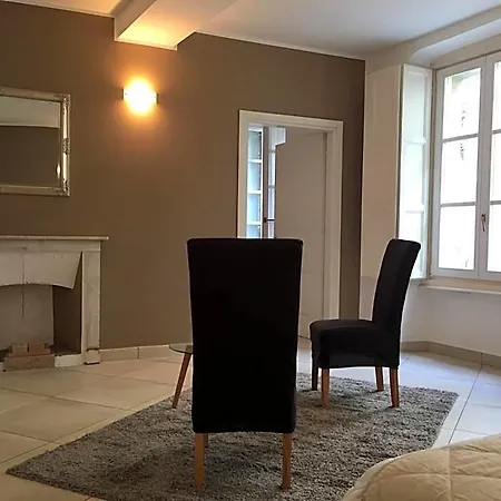 Apart Otel Rearduinoivrea 4*