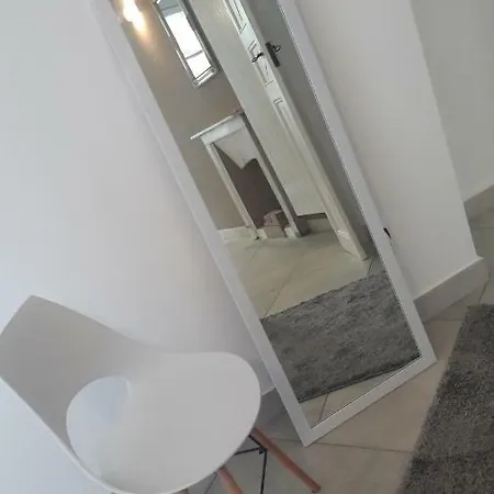 Rearduinoivrea Appart hôtel