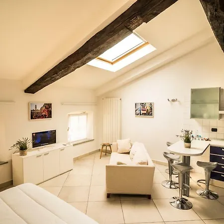 Rearduinoivrea Appart hôtel