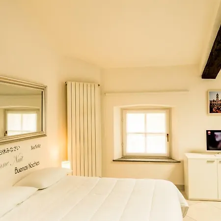 Rearduinoivrea Appart hôtel